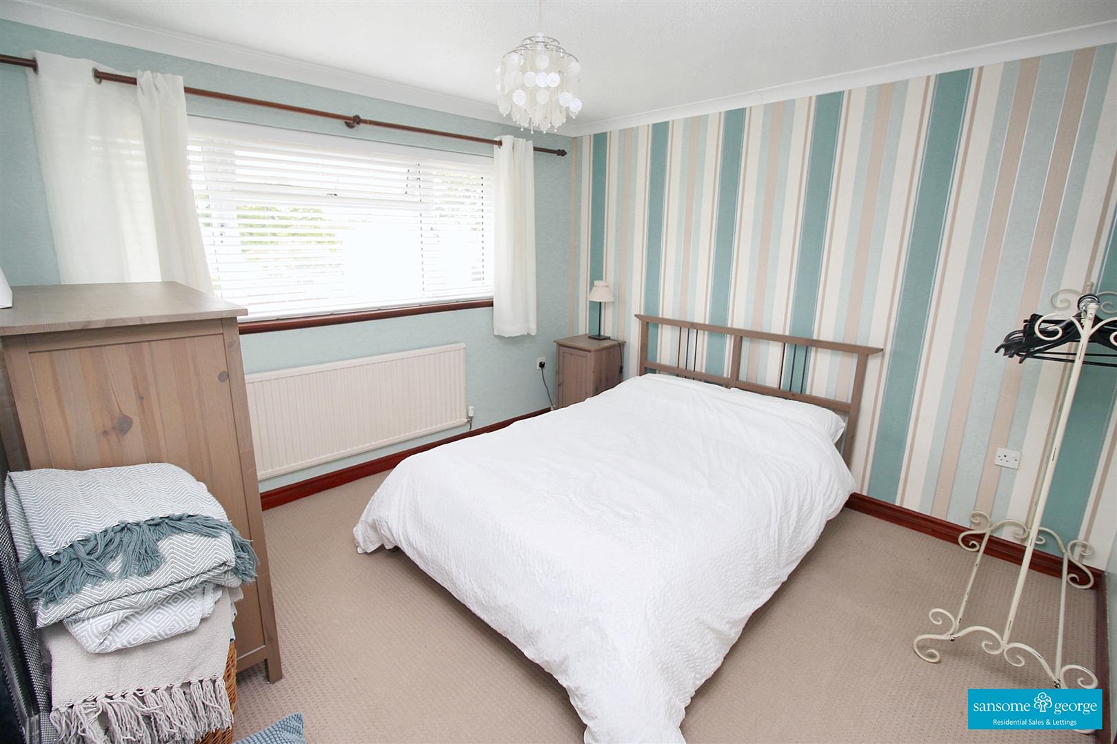 Farm Drive, Tilehurst, Reading